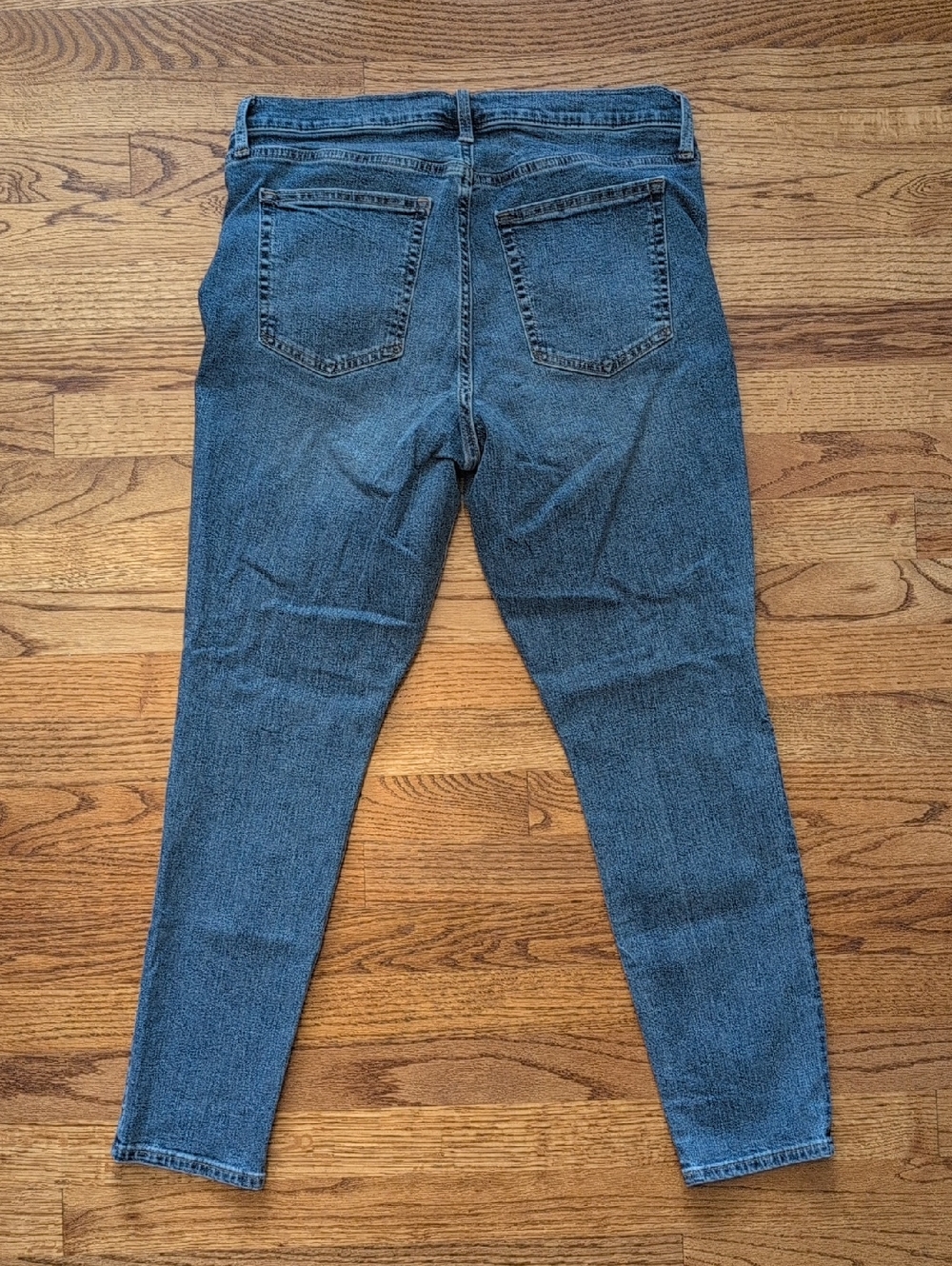 Gap True Skinny Mid Rise Jeans - Picture 2 of 4